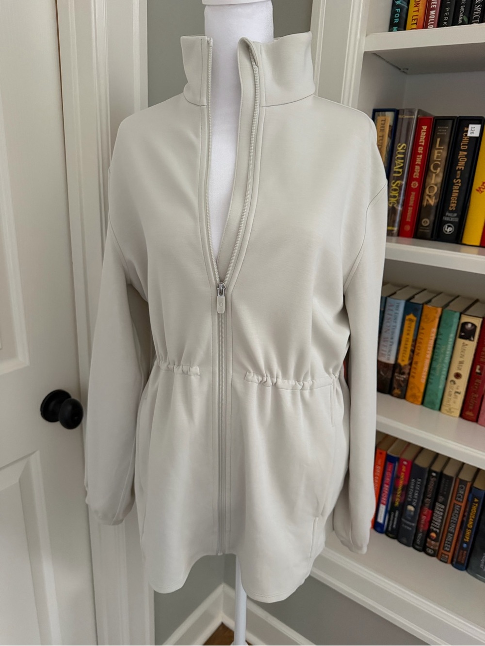 lululemon athletica Women's Jacket in Light Cream